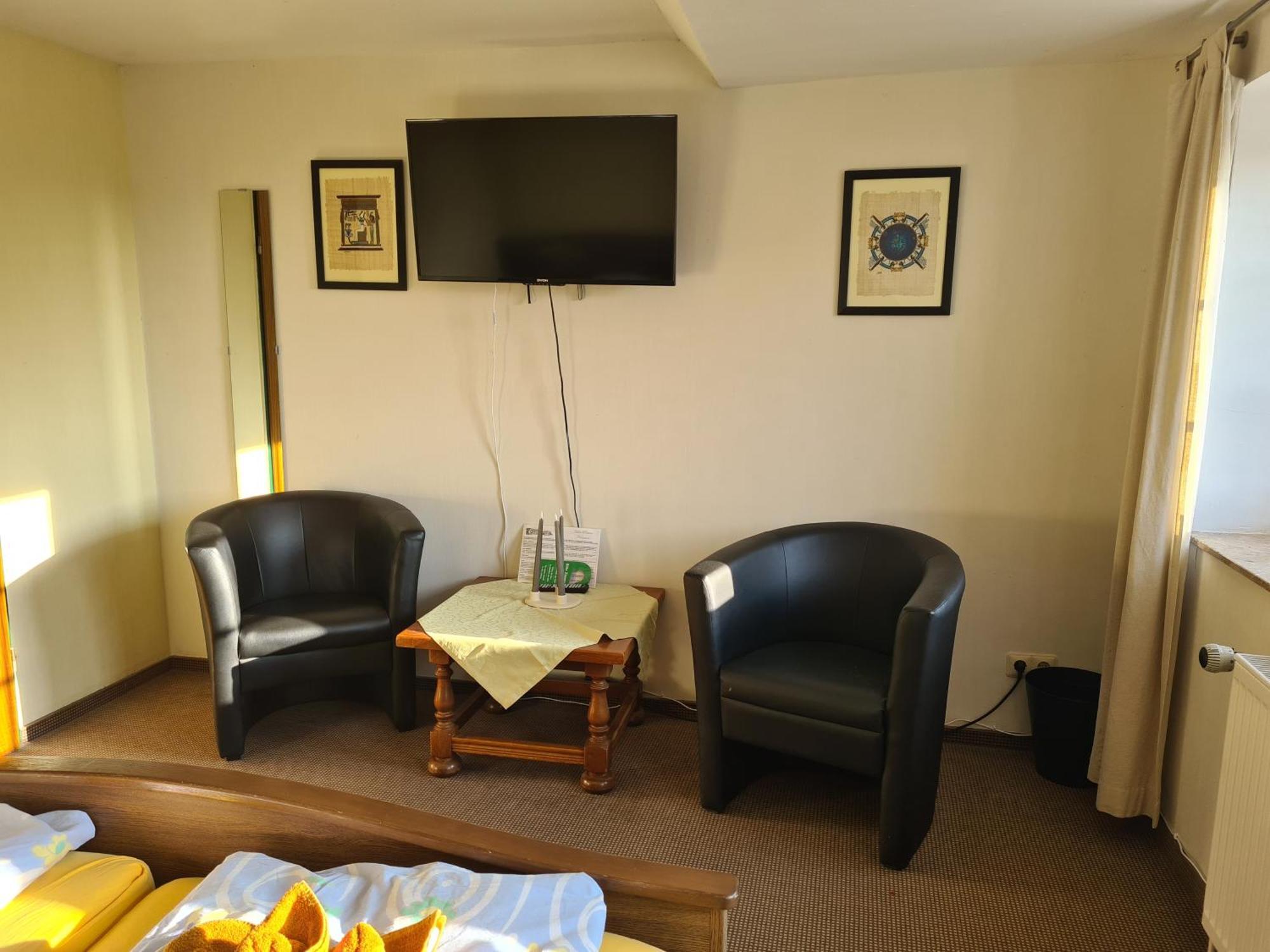 Hotel-Pension Friesenruh Bensersiel Kamer foto