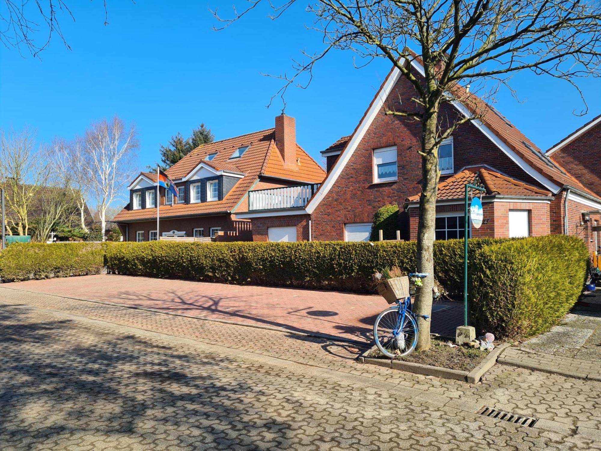 Hotel-Pension Friesenruh Bensersiel Buitenkant foto